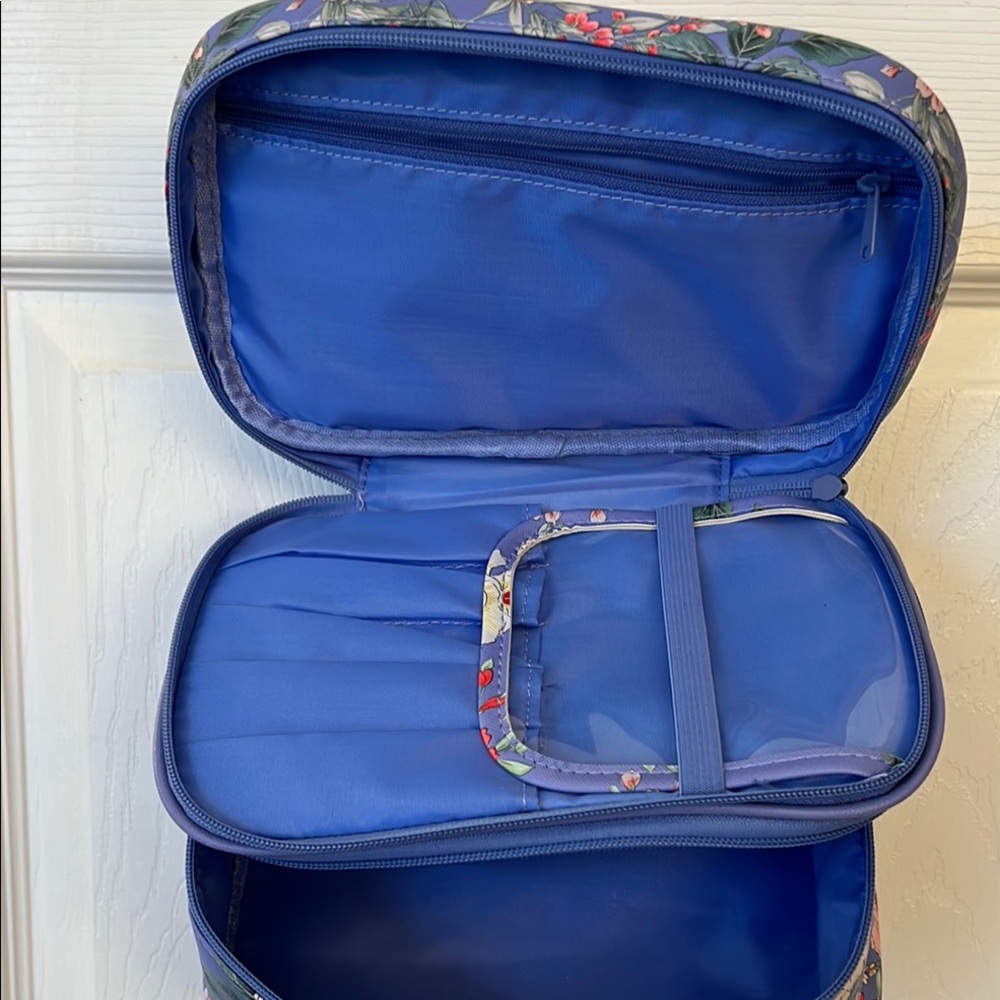 Yumi Kim Floral Cosmetic Bag - Picture 3 of 3